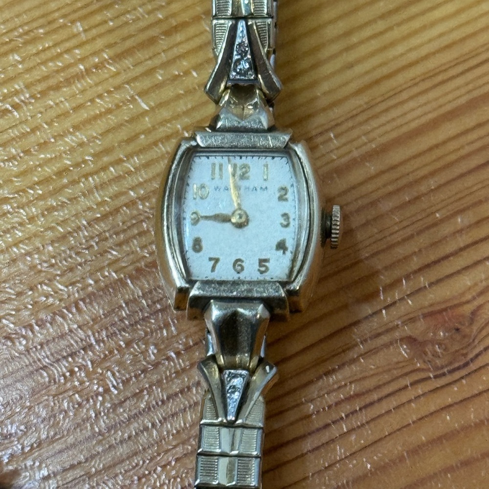 Antique Waltham 10 k gold  filled 17 jewels mechanical made USA Women's work - Picture 9 of 10